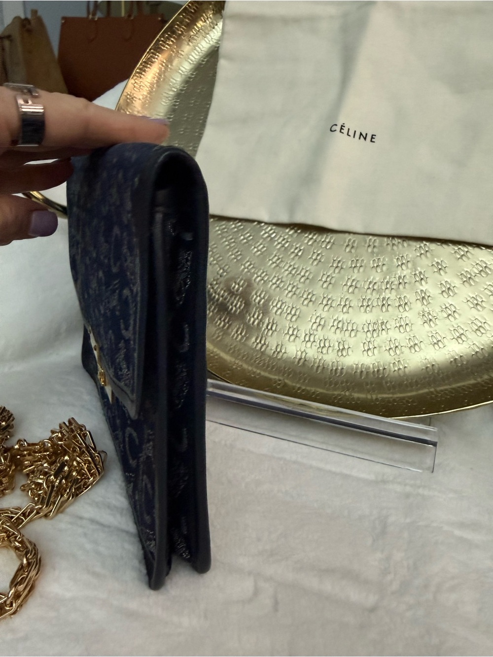 Celine Navy and Cream Triomphe Canvas Chain Shoulder Bag - Picture 4 of 9